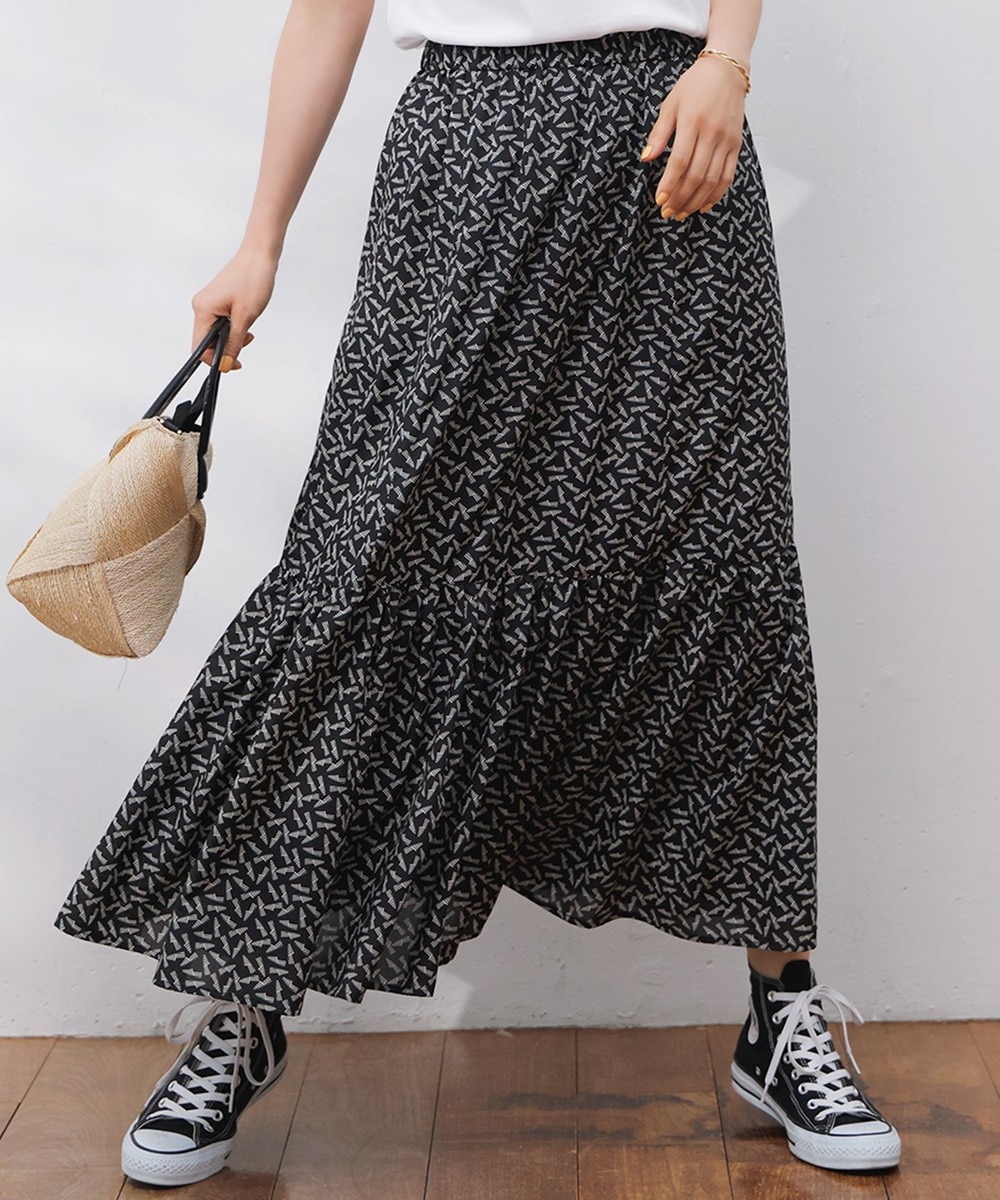 【オンワード】 23区 L(大きいサイズ)>スカート 【洗える】エスパドリーユプリント ティアード スカート ブラックプリント 44 レディース 【オンワード】 23区 L(大きいサイズ)>スカート 【洗える】エスパドリーユプリント ティアード スカート ブラックプリント 44 レディース