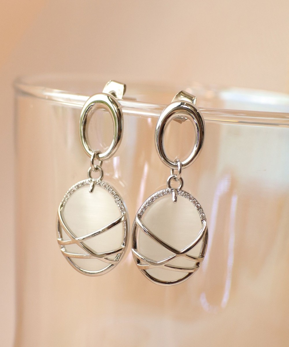 【金属アレルギー対応】 天然石クリスタルオーバルピアス