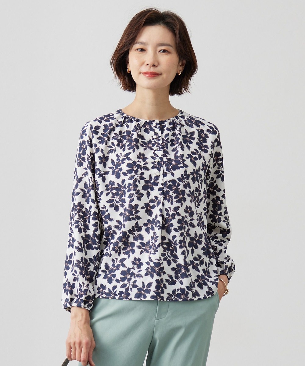 【オンワード】 J.PRESS LADIES>トップス 【洗える】スパンフラワープリント ボートネック ブラウス オフ×ネイビー 9 レディース 【オンワード】 J.PRESS LADIES>トップス 【洗える】スパンフラワープリント ボートネック ブラウス オフ×ネイビー 9 レディース