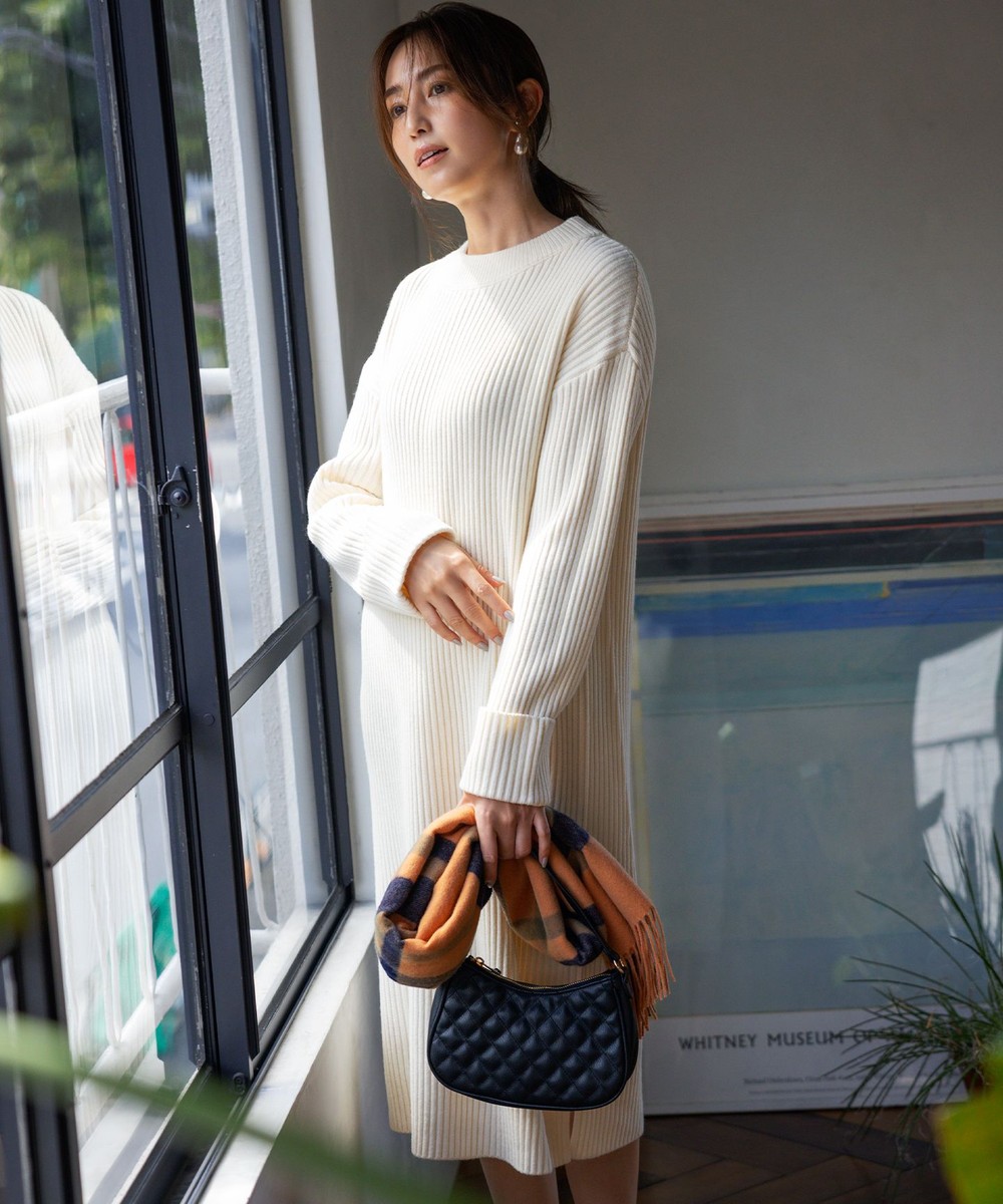 【オンワード】 組曲>ワンピース 【飯豊まりえさん着用・Oggi12月号掲載】バルキーニット ワンピース アイボリー 1 レディース 【オンワード】 組曲>ワンピース 【飯豊まりえさん着用・Oggi12月号掲載】バルキーニット ワンピース アイボリー 1 レディース