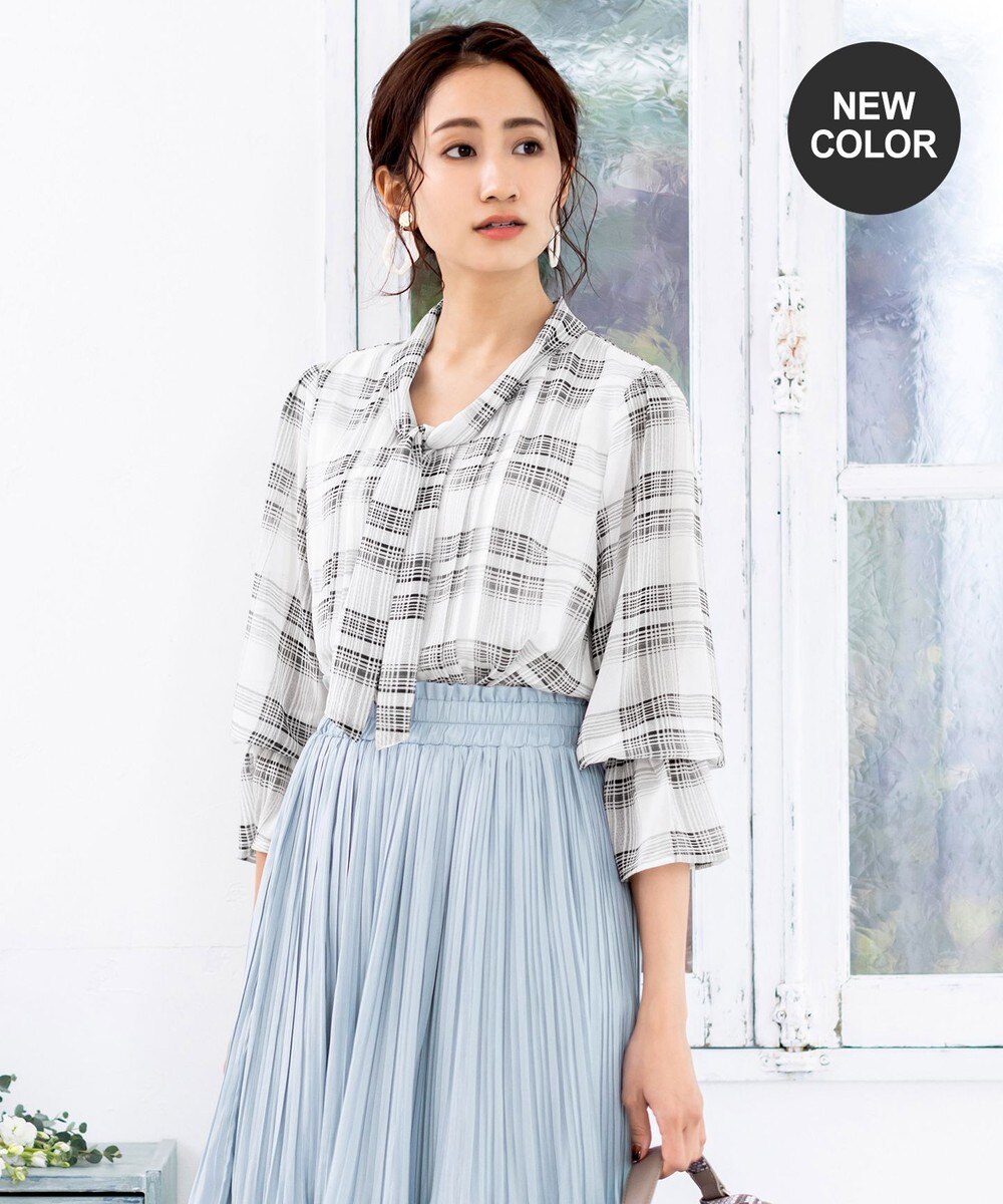 【洗える】程良い透け感のボウタイピンタック柄ブラウス