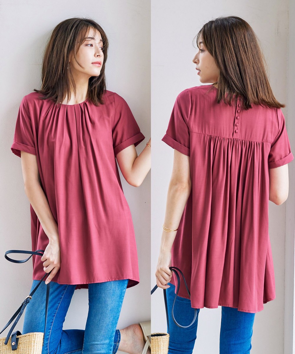 【洗える】バックギャザーフレアチュニックブラウス