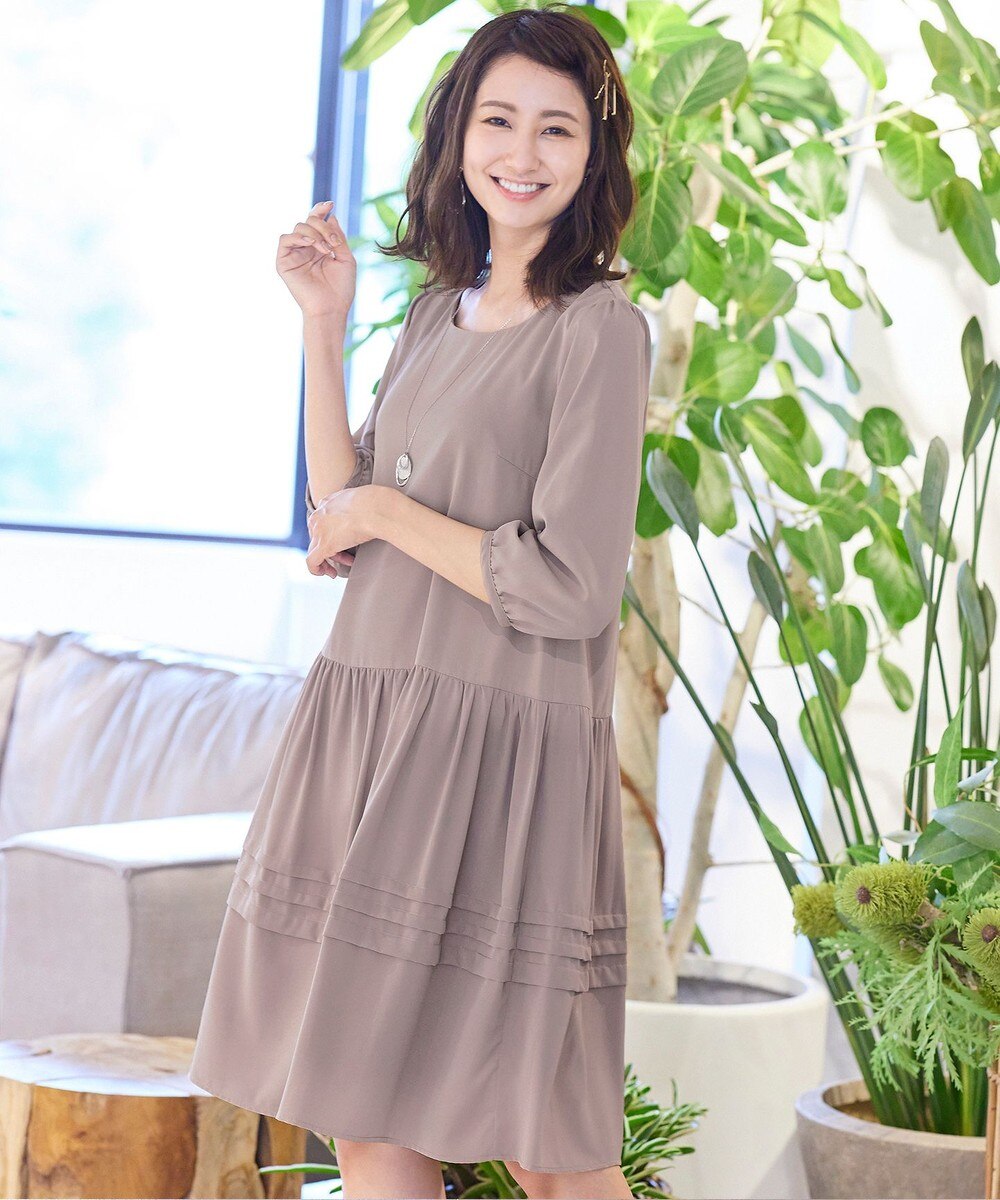 【洗える】大人可愛いローウエスト裾ピンタックワンピース