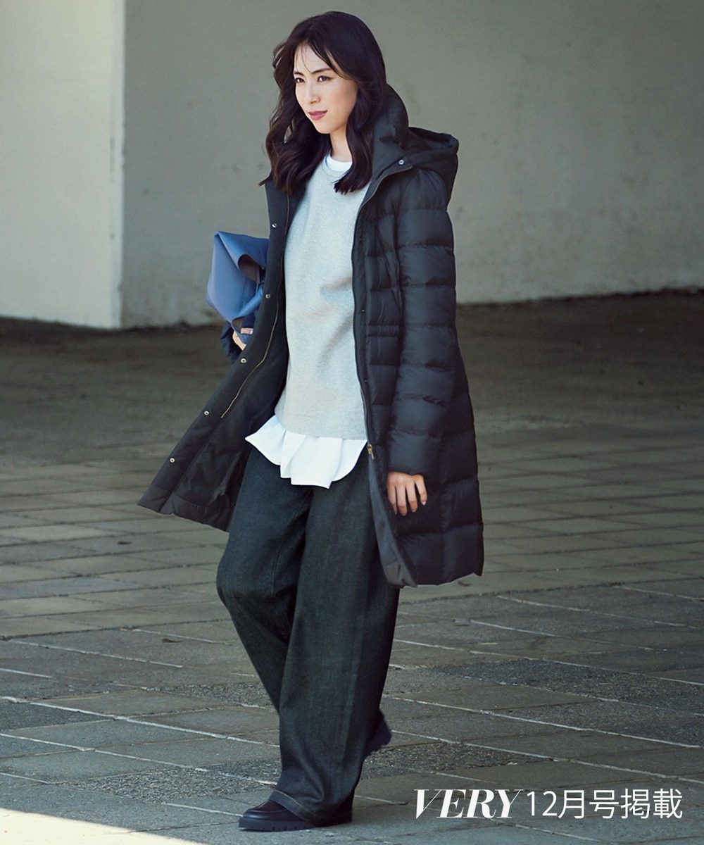 【オンワード】 23区>ジャケット/アウター 【VERY12月号掲載/新色追加】シレータフタ ロング ダウンコート ネイビー 40 レディース 【オンワード】 23区>ジャケット/アウター 【VERY12月号掲載/新色追加】シレータフタ ロング ダウンコート ネイビー 40 レディース