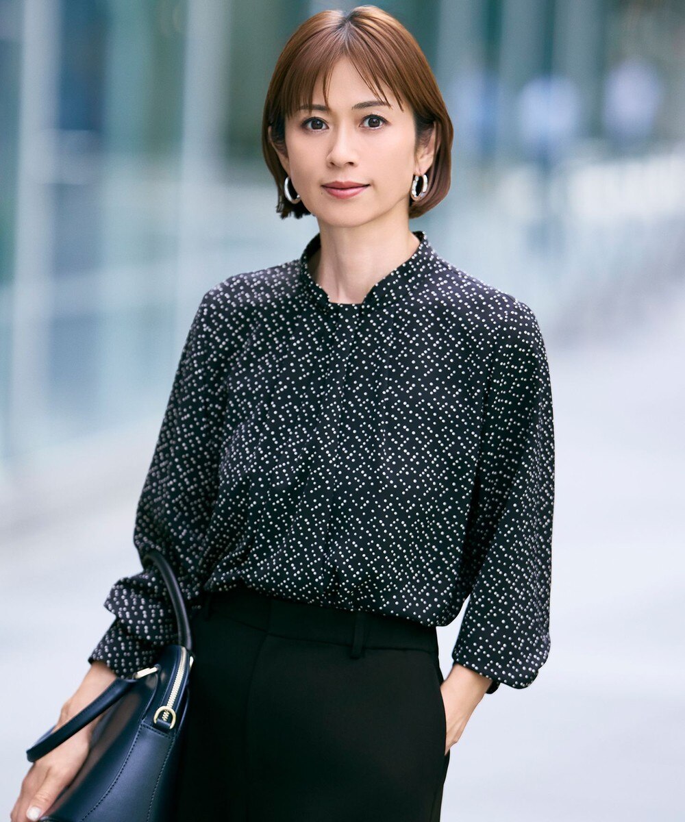 【オンワード】 自由区>トップス 【セットアップ対応】ライトサテン ブラウス ブラック×ベージュ 38 レディース