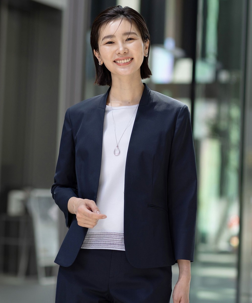 【オンワード】 J.PRESS LADIES>ジャケット/アウター 【セットアップ対応・洗える・撥水】コットンFITTY ノーカラー ジャケット ネイビー 9 レディース 【オンワード】 J.PRESS LADIES>ジャケット/アウター 【セットアップ対応・洗える・撥水】コットンFITTY ノーカラー ジャケット ネイビー 9 レディース