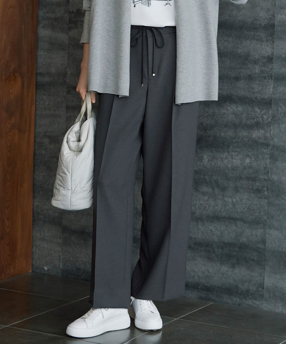 【オンワード】 自由区 S(小さいサイズ)>パンツ 【洗える】ツイステッドダブルクロスワイドストレート パンツ グレー 32 レディース 【オンワード】 自由区 S(小さいサイズ)>パンツ 【洗える】ツイステッドダブルクロスワイドストレート パンツ グレー 32 レディース