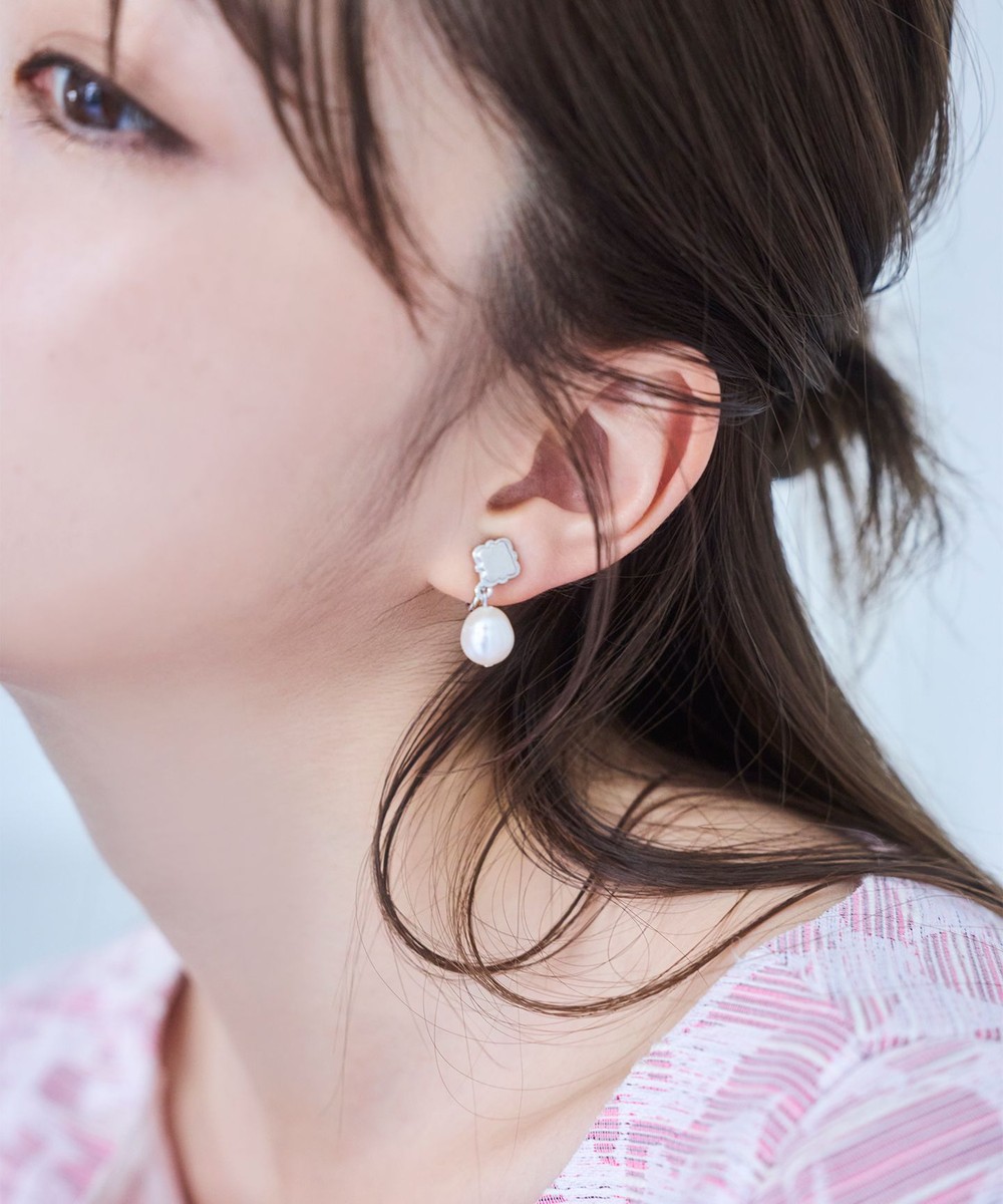 【オンワード】 TOCCA>アクセサリー CLOVER & PEARL EARRINGS 淡水バロックパールイヤリング シルバー F レディース 【オンワード】 TOCCA>アクセサリー CLOVER & PEARL EARRINGS 淡水バロックパールイヤリング シルバー F レディース