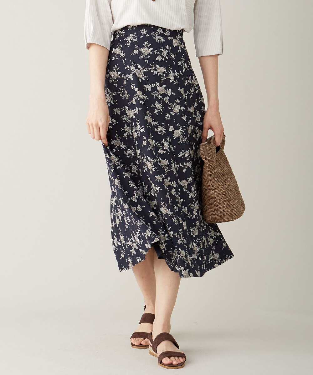 【オンワード】 J.PRESS LADIES>スカート 【洗える】ポリエステル デシンフラワープリント スカート ホワイト 9 レディース 【送料無料】