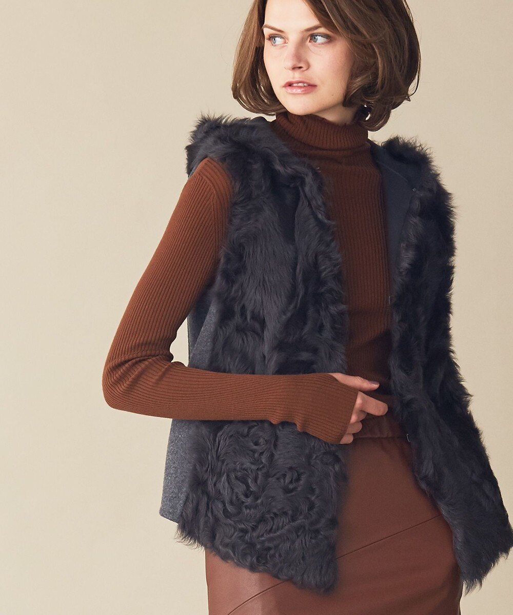 【オンワード】 BEIGE,>トップス CLAWLEY / ムートンベスト Charcoal 4 レディース 【送料無料】