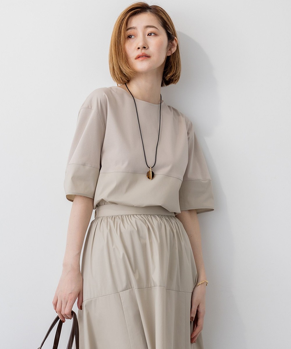 【オンワード】 23区>トップス 【洗える】シルエットスムースコンビ バックフレア カットソー ベージュ 40 レディース 【オンワード】 23区>トップス 【洗える】シルエットスムースコンビ バックフレア カットソー ベージュ 40 レディース