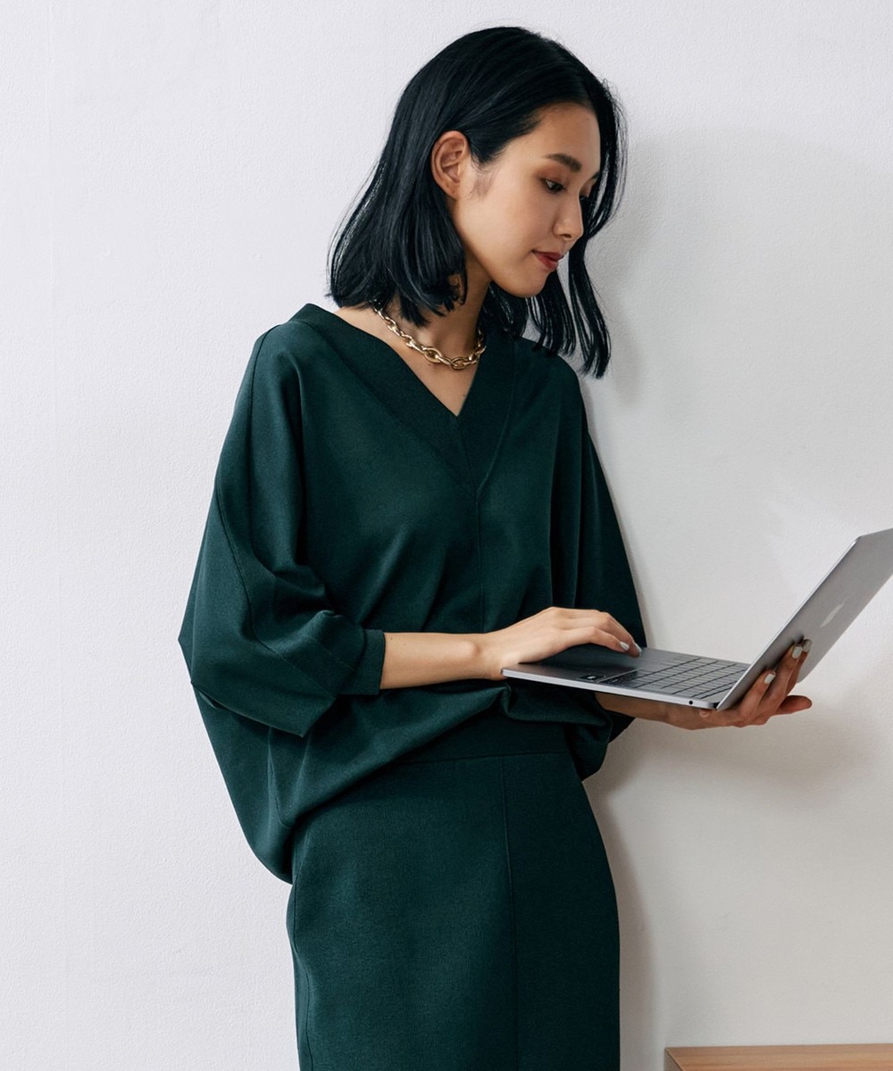 【オンワード】 ICB L>トップス 【マガジン掲載】 SyntheticYarnスムース Vネックニット(番号CJ39) トープ L レディース 【送料無料】