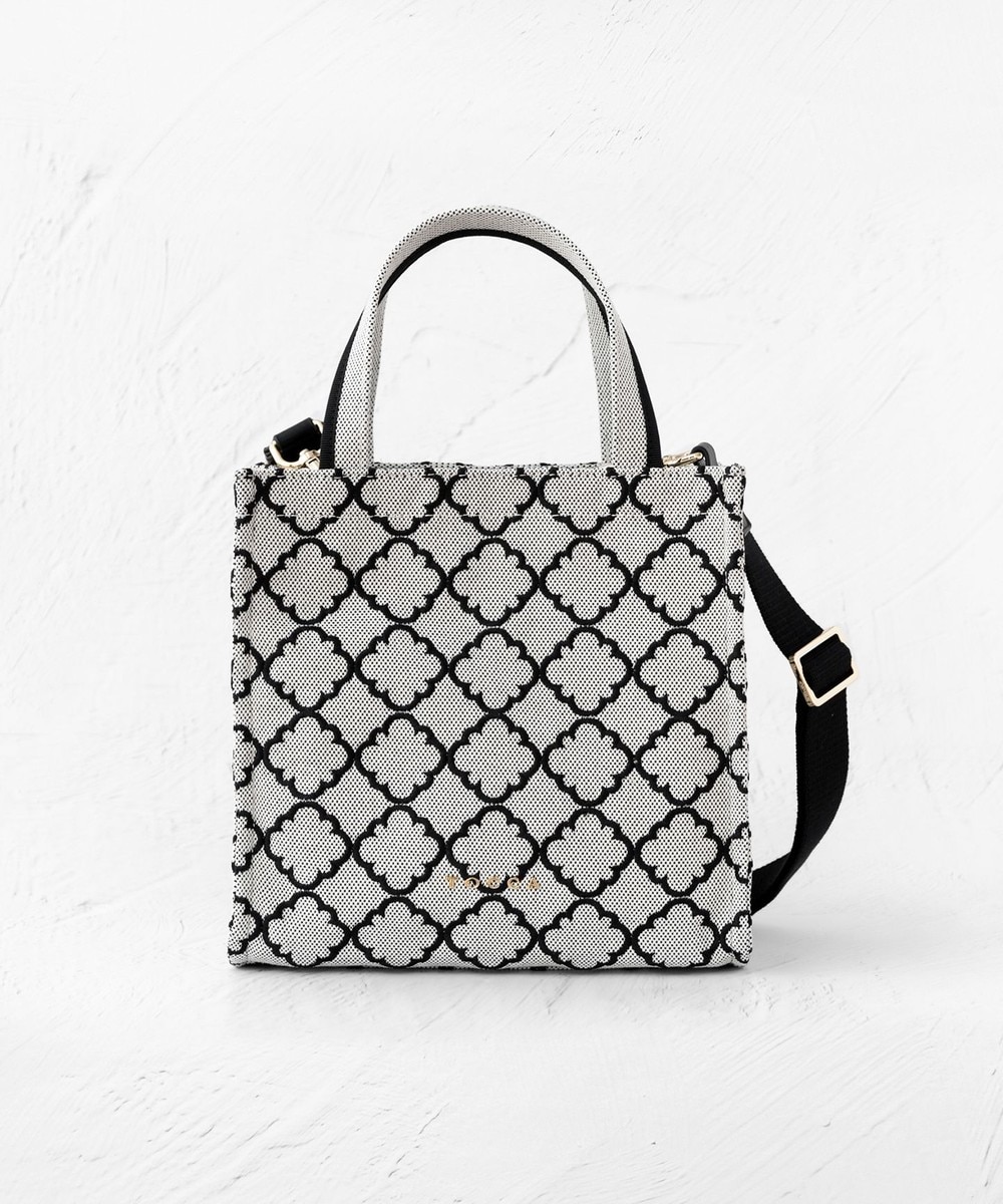 【オンワード】 TOCCA>バッグ CHECKER CLOVER EMBROIDERY MINI ミニバッグ ブラック F レディース 【オンワード】 TOCCA>バッグ CHECKER CLOVER EMBROIDERY MINI ミニバッグ ブラック F レディース