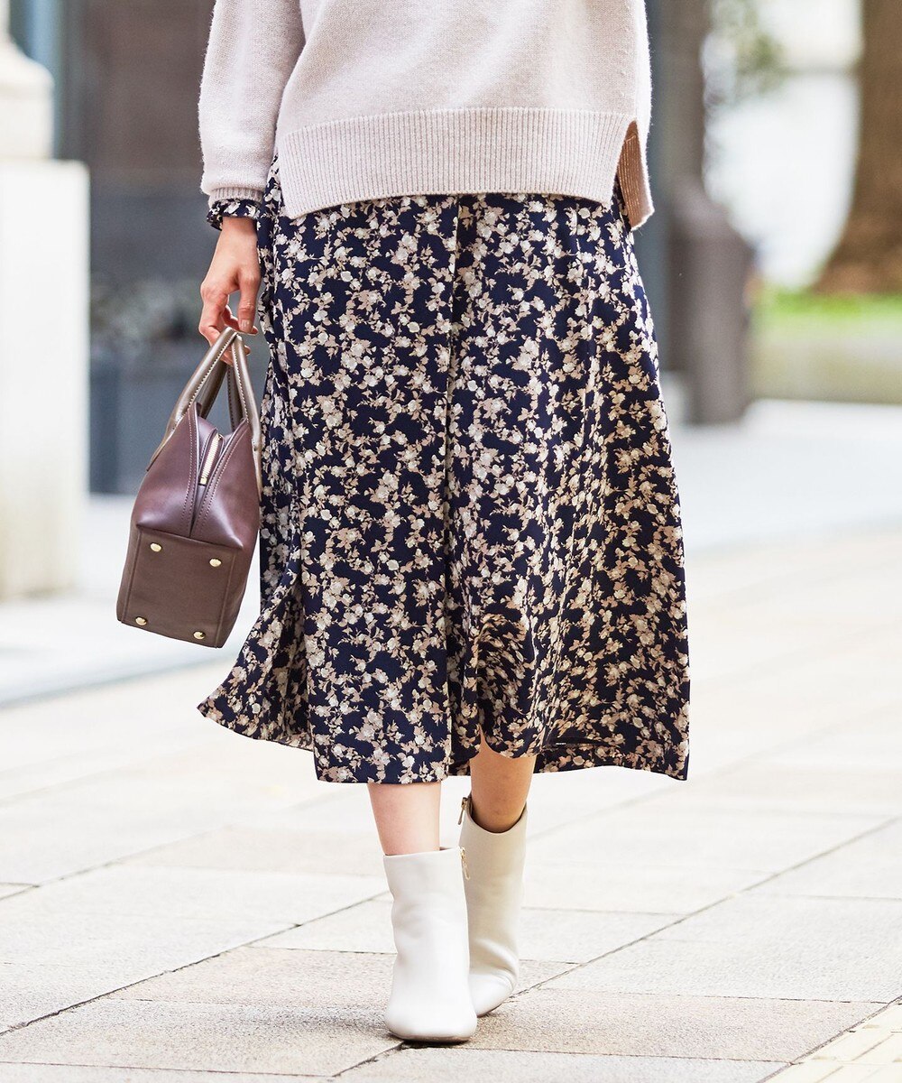 【オンワード】 J.PRESS LADIES>スカート 【洗える】ポリエステル ピーチサテンフラワープリント スカート ネイビー 13 レディース 【送料無料】