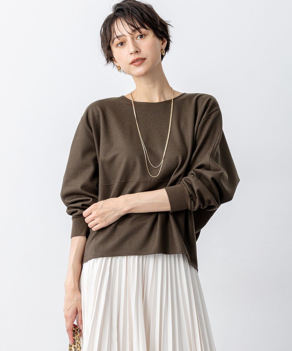 【オンワード】 23区 L(大きいサイズ)>トップス 【洗える】ウールミルドジャージー フォルム カットソー カーキ 44 レディース 【オンワード】 23区 L(大きいサイズ)>トップス 【洗える】ウールミルドジャージー フォルム カットソー カーキ 44 レディース