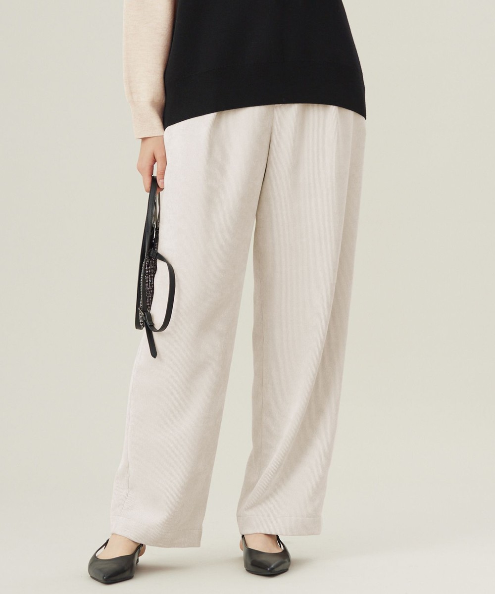 【オンワード】 自由区 L(大きいサイズ)>パンツ 【洗える】ソフトコーデュロイワイド パンツ オフ 46 レディース 【オンワード】 自由区 L(大きいサイズ)>パンツ 【洗える】ソフトコーデュロイワイド パンツ オフ 46 レディース