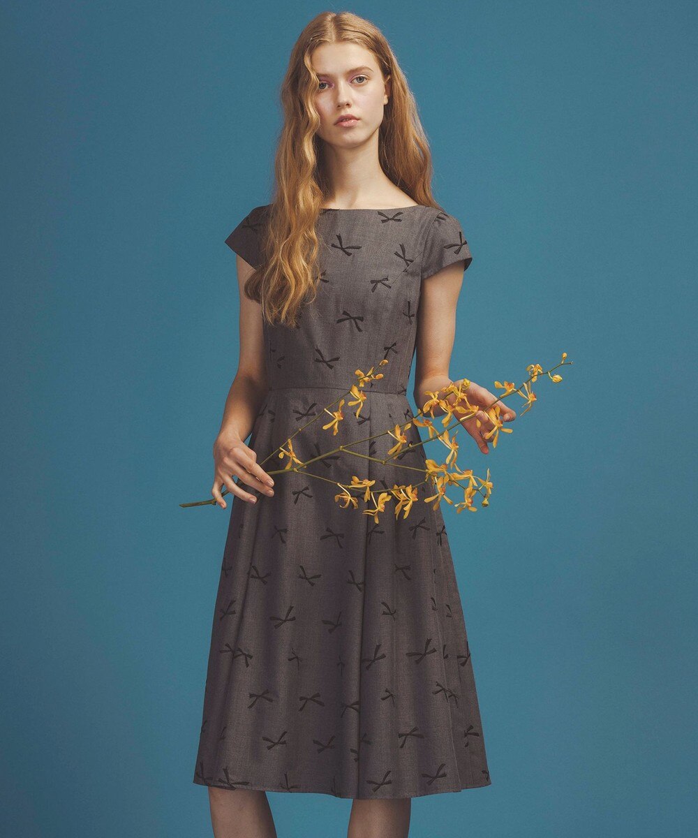 【オンワード】 TOCCA>ワンピース 【洗える・消臭】SWIMMING RIBBON ドレス グレー 6 レディース