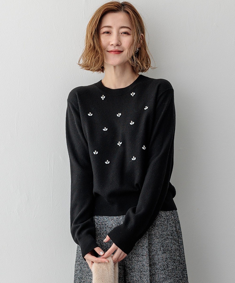 【オンワード】 23区>トップス 【滝沢眞規子さん着用】ビジュー クルーネック ニット ブラック 38 レディース 【オンワード】 23区>トップス 【滝沢眞規子さん着用】ビジュー クルーネック ニット ブラック 38 レディース