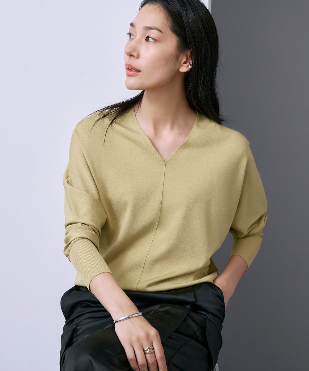 【オンワード】 ICB L(大きいサイズ)>トップス 【洗える】シンセティックハイゲージ Vネックニット クリームカーキ L レディース 【オンワード】 ICB L(大きいサイズ)>トップス 【洗える】シンセティックハイゲージ Vネックニット クリームカーキ L レディース