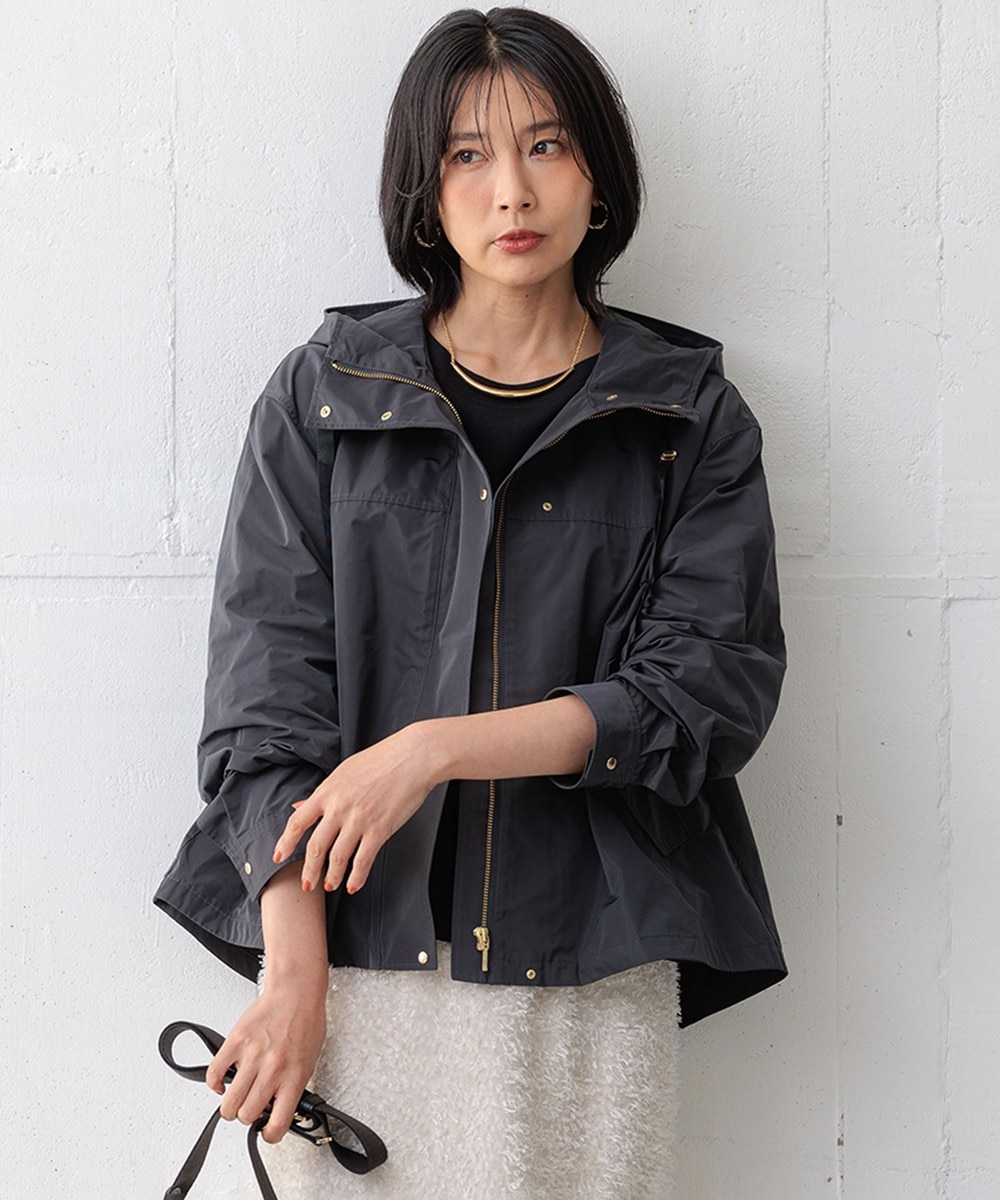 【オンワード】 23区 L(大きいサイズ)>ジャケット/アウター 【撥水加工/洗える】ブライトタフタ マウンテンパーカー グレー 48 レディース 【オンワード】 23区 L(大きいサイズ)>ジャケット/アウター 【撥水加工/洗える】ブライトタフタ マウンテンパーカー グレー 48 レディース