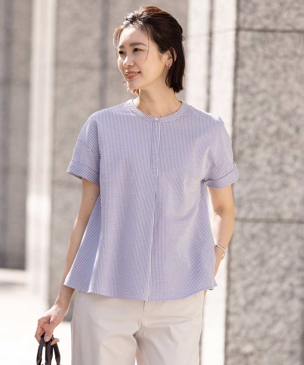 【オンワード】 J.PRESS LADIES S(小さいサイズ)>トップス 【洗える・抗菌防臭・吸水速乾】サッカージャージー フレンチスリーブ カットソー オフ×ブルー S レディース 【オンワード】 J.PRESS LADIES S(小さいサイズ)>トップス 【洗える・抗菌防臭・吸水速乾】サッカージャージー フレンチスリーブ カットソー オフ×ブルー S レディース