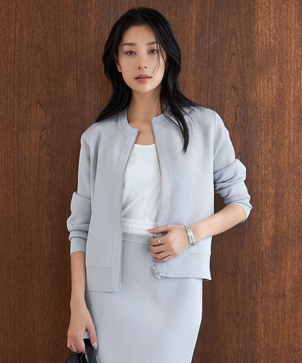 【オンワード】 ICB L(大きいサイズ)>ジャケット/アウター 【洗える】コットンポリエステルスムース ニットブルゾン シルバー L レディース 【オンワード】 ICB L(大きいサイズ)>ジャケット/アウター 【洗える】コットンポリエステルスムース ニットブルゾン シルバー L レディース