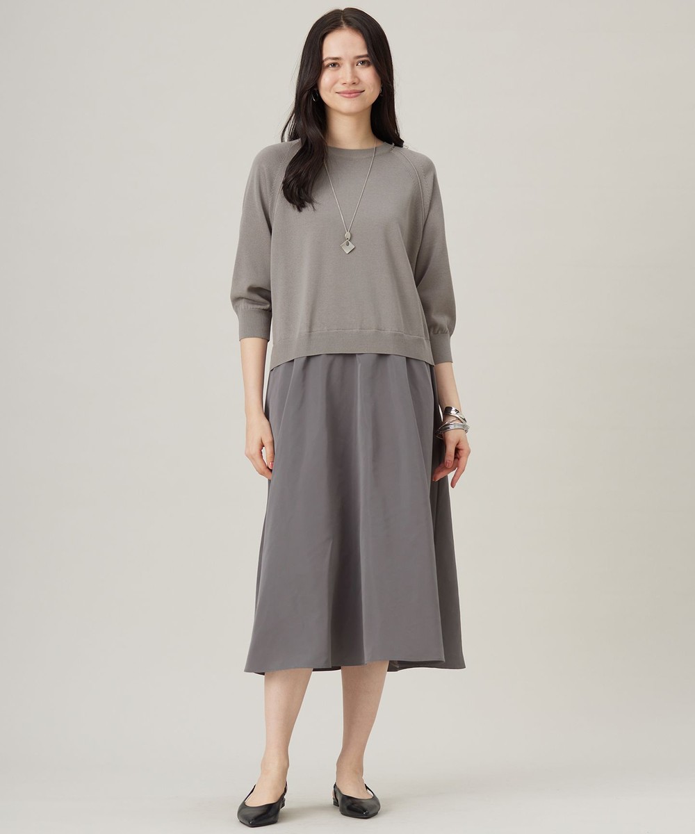 【オンワード】 自由区 S(小さいサイズ)>ワンピース 【洗える】タフタコンビ ワンピース グレー×シルバー 32 レディース 【オンワード】 自由区 S(小さいサイズ)>ワンピース 【洗える】タフタコンビ ワンピース グレー×シルバー 32 レディース