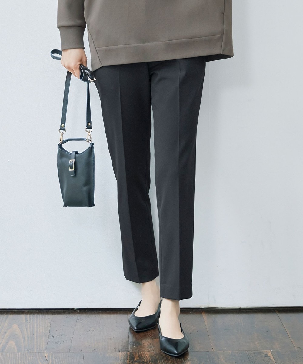 【オンワード】 自由区 S(小さいサイズ)>パンツ 【WEB限定カラーあり・撥水加工・洗える】TRギャバテーパード パンツ ネイビー 34 レディース 【オンワード】 自由区 S(小さいサイズ)>パンツ 【WEB限定カラーあり・撥水加工・洗える】TRギャバテーパード パンツ ネイビー 34 レディース