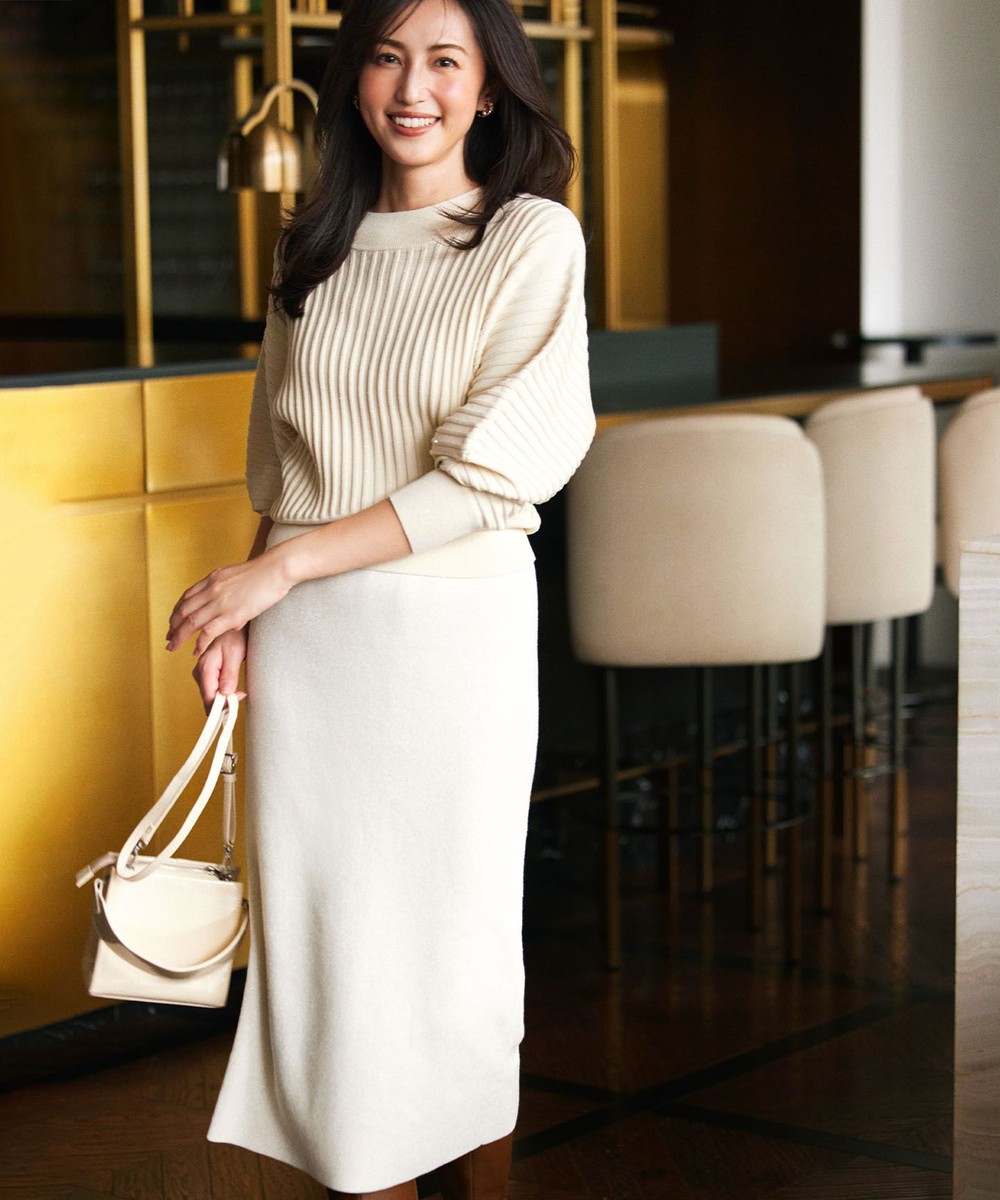 【オンワード】 組曲 L(大きいサイズ)>スカート 【Oggiコラボ】きらきらラメニットスカート パールホワイト 6 レディース 【オンワード】 組曲 L(大きいサイズ)>スカート 【Oggiコラボ】きらきらラメニットスカート パールホワイト 6 レディース