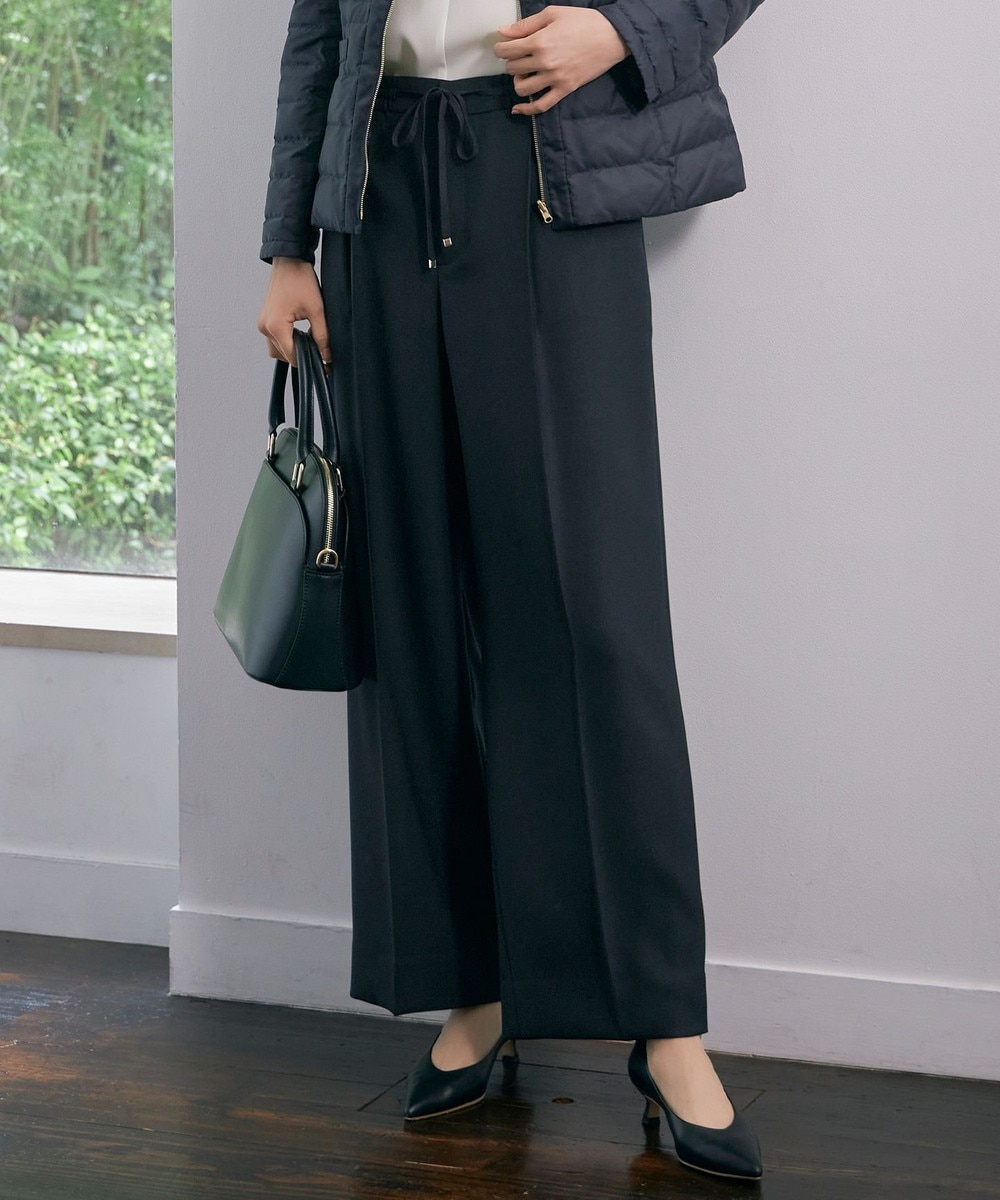 【オンワード】 自由区>パンツ 【洗える】ツイステッドダブルクロスワイドストレート パンツ ネイビー 38 レディース 【オンワード】 自由区>パンツ 【洗える】ツイステッドダブルクロスワイドストレート パンツ ネイビー 38 レディース