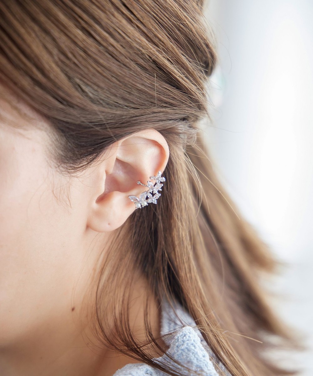 バタフライ イヤーカフ