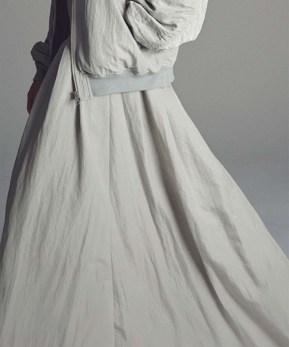 【オンワード】 uncrave>スカート ヴィンテージタフタ フレアスカート ライトグレー 2 レディース