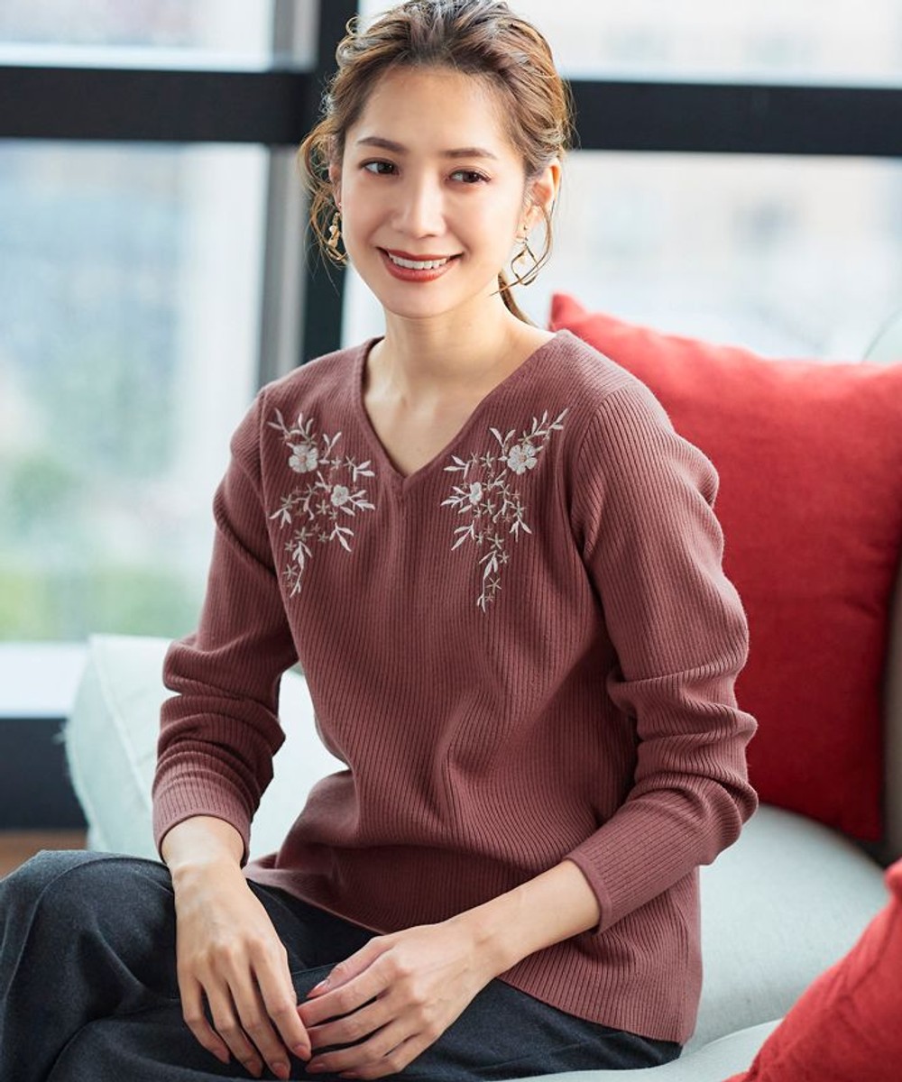 【洗える】刺繍リブニットトップス
