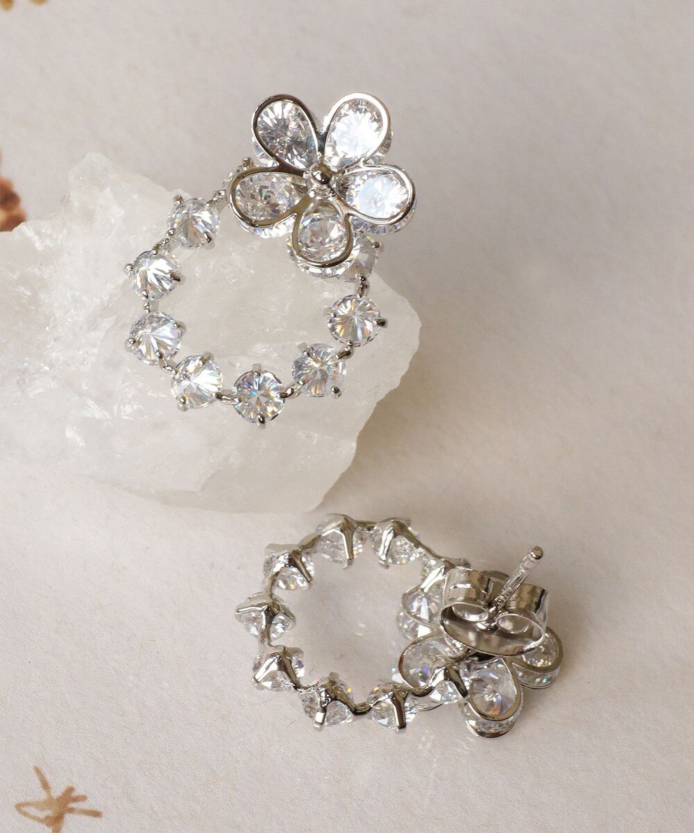 【金属アレルギー対応】 【選べる2TYPE】 フラワーピアス