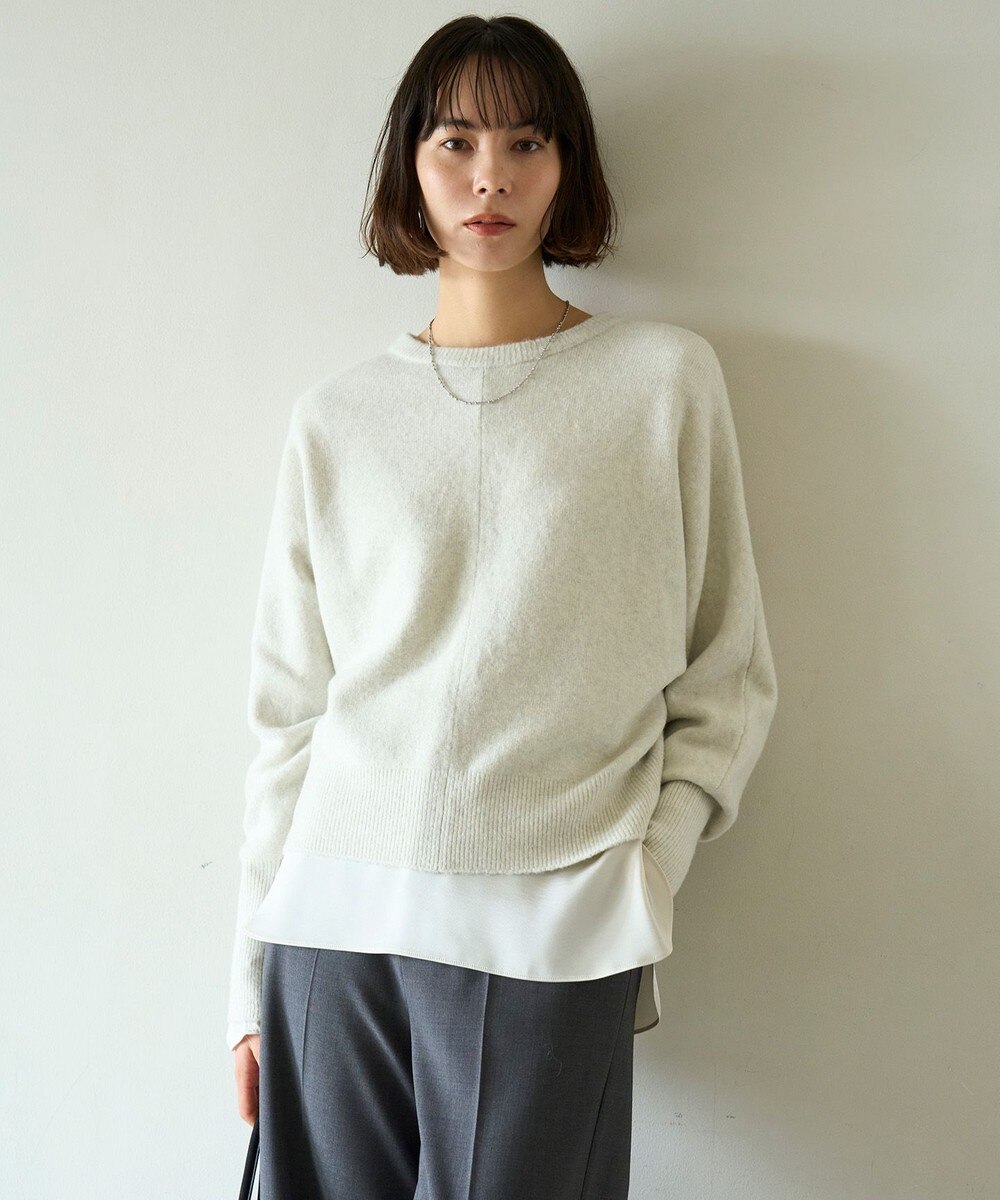 【オンワード】 UNFILO>トップス 【前後着用 可能】ふわふわニット 2WAY パールボタンカーディガン グレージュ S レディース