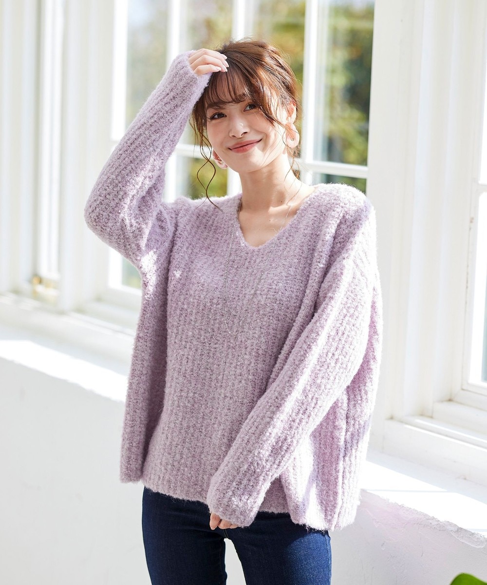 【オンワード】 Tiaclasse>トップス 【洗える】表情豊かなVネックMIX糸オーバーニット サックスグレー L レディース 【送料無料】