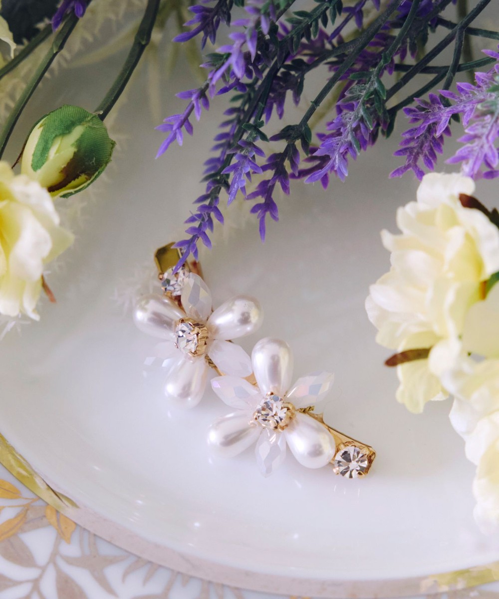 パールフラワーヘアクリップ