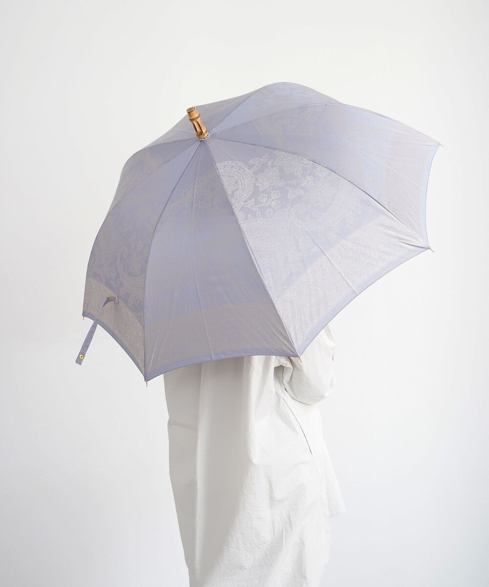 アイスブルーの涼しげな晴雨兼用傘