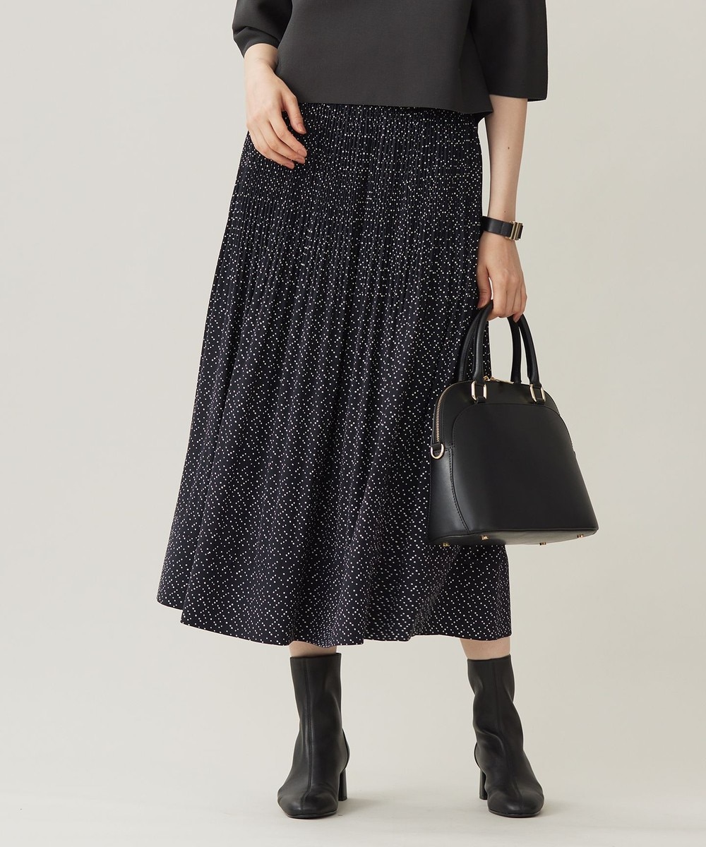 【オンワード】 自由区>スカート 【セットアップ対応・洗える】ライトサテンプリーツ スカート ブラック×ベージュ 38 レディース 【オンワード】 自由区>スカート 【セットアップ対応・洗える】ライトサテンプリーツ スカート ブラック×ベージュ 38 レディース