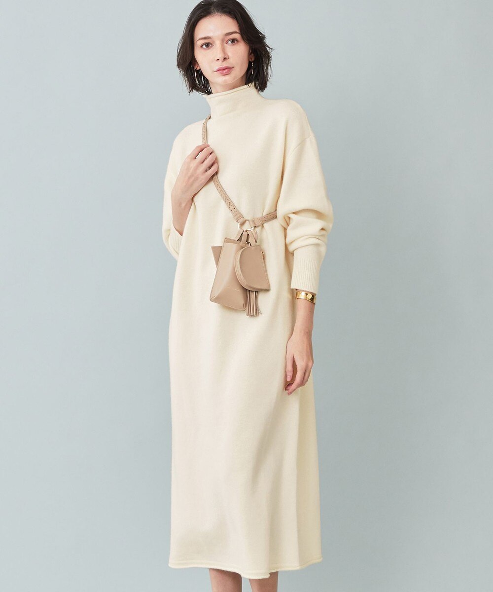 【オンワード】 BEIGE,>ワンピース PROTAGONISTA / ニットワンピース Ivory F レディース 【送料無料】