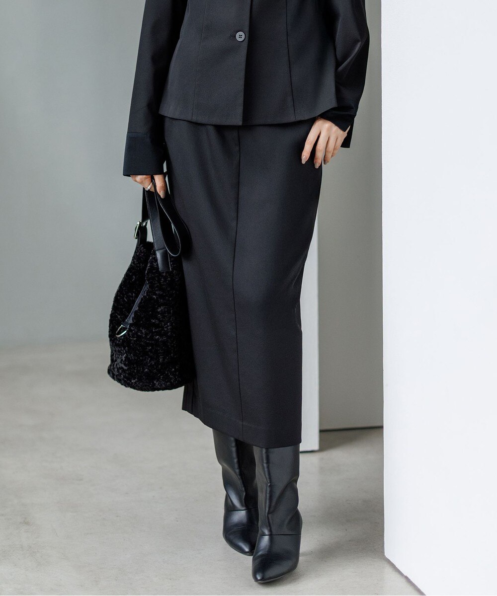 【オンワード】 ICB>スカート ウォームサテン Iラインスカート ブラック 4 レディース