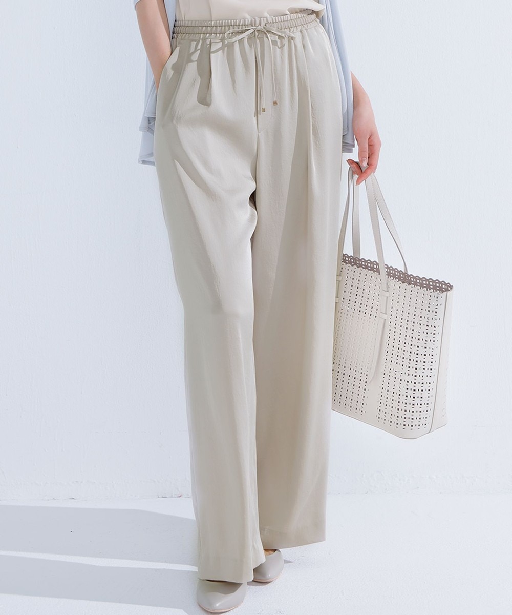 【オンワード】 23区>パンツ 【Oggi9月号掲載/撥水加工】スムースサテン タック ワイド パンツ ベージュ 36 レディース 【オンワード】 23区>パンツ 【Oggi9月号掲載/撥水加工】スムースサテン タック ワイド パンツ ベージュ 36 レディース