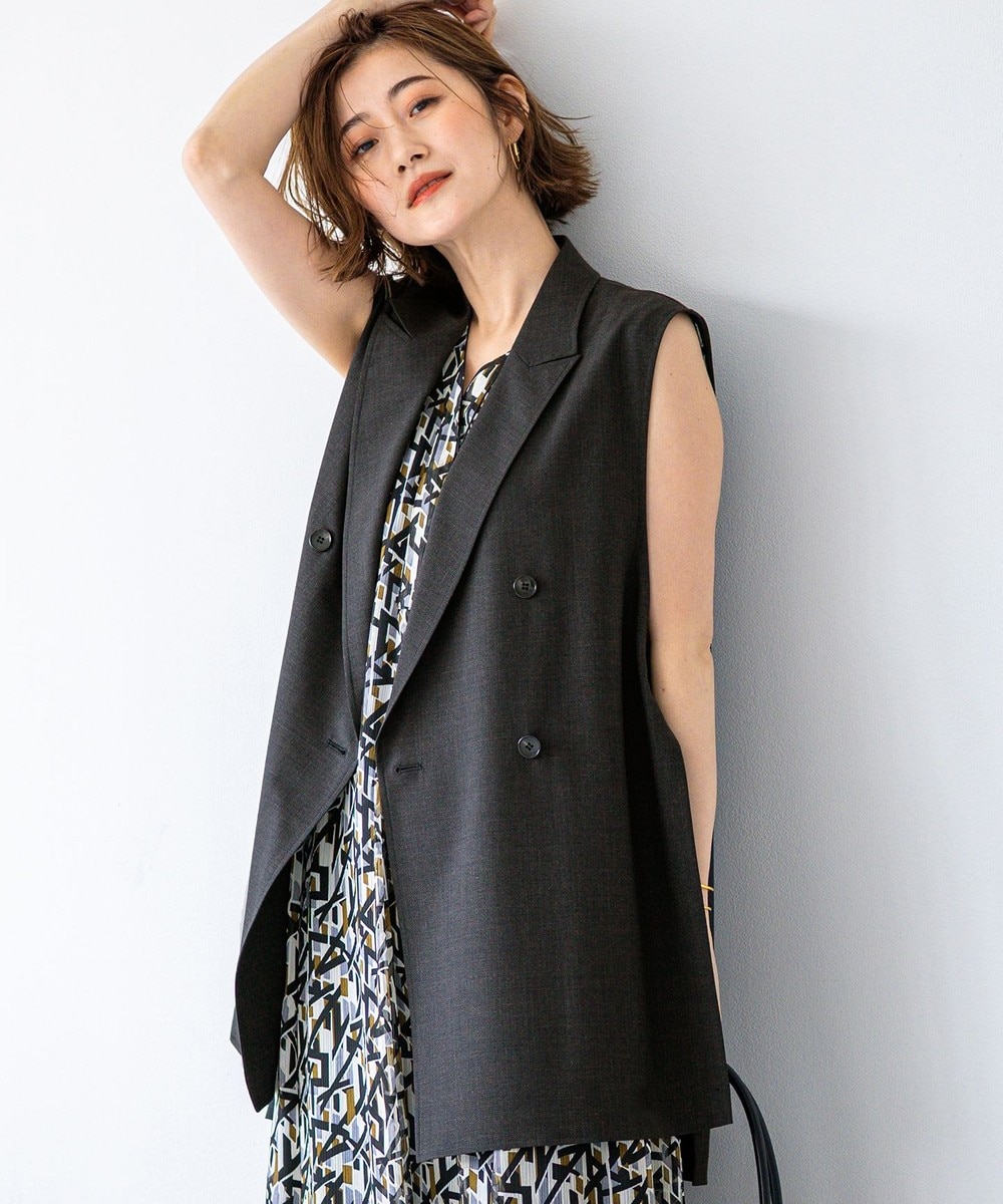 【オンワード】 23区>ジャケット/アウター 【洗える】TWマットクロス テーラード ジレ チャコール 38 レディース 【オンワード】 23区>ジャケット/アウター 【洗える】TWマットクロス テーラード ジレ チャコール 38 レディース