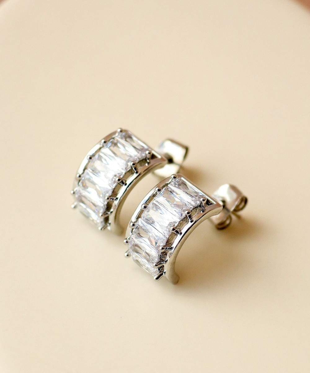 【金属アレルギー対応】 クリスタルピアス