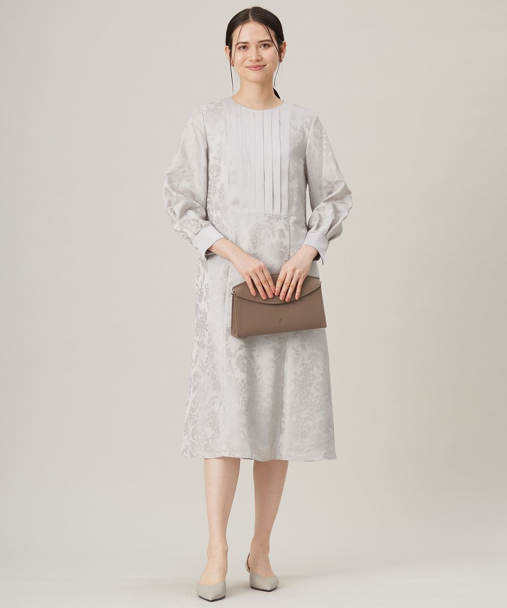 【オンワード】 自由区>ワンピース 【洗える】オパールプリント ワンピース ライトグレー 42 レディース 【オンワード】 自由区>ワンピース 【洗える】オパールプリント ワンピース ライトグレー 42 レディース