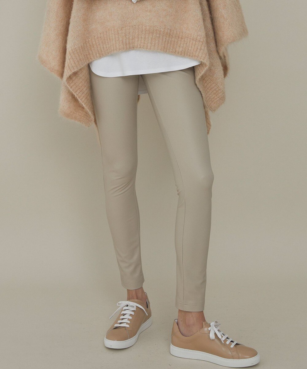 【オンワード】 BEIGE,>パンツ 【VERY 9月号掲載】POISY / フェイクレザーパンツ Black 4 レディース 【送料無料】