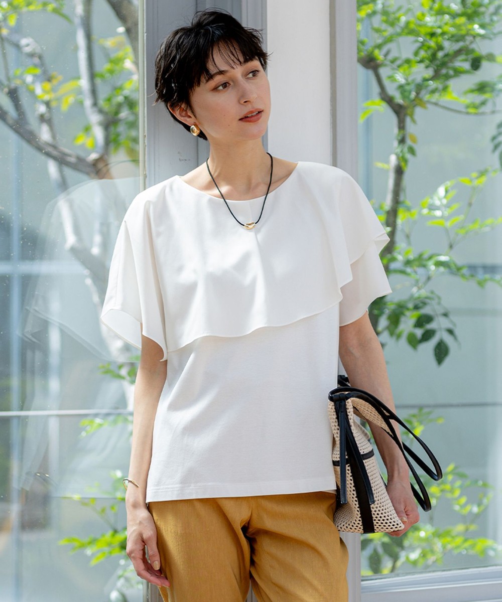 【オンワード】 23区 L(大きいサイズ)>トップス 【汗じみ防止/洗える】スムースデザイン ラッフルカラー カットソー ホワイト 44 レディース 【オンワード】 23区 L(大きいサイズ)>トップス 【汗じみ防止/洗える】スムースデザイン ラッフルカラー カットソー ホワイト 44 レディース