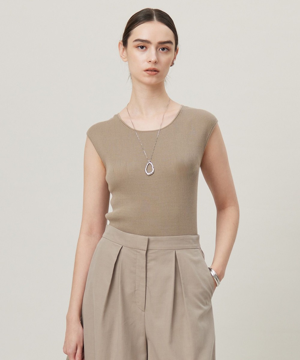 【オンワード】 ICB L(大きいサイズ)>トップス 【洗える】オーガニックコットンリブ ノースリーブニット クリームブラウン XL レディース 【オンワード】 ICB L(大きいサイズ)>トップス 【洗える】オーガニックコットンリブ ノースリーブニット クリームブラウン XL レディース