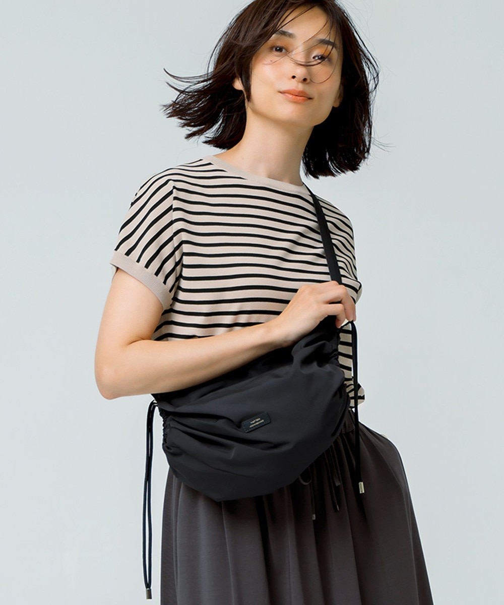 【オンワード】 23区>バッグ 【好評につき一部追加予約/撥水加工/WEB & 一部店舗限定カラーあり】ドロ-ストリング ショルダーバッグ ブラック F レディース 【オンワード】 23区>バッグ 【好評につき一部追加予約/撥水加工/WEB & 一部店舗限定カラーあり】ドロ-ストリング ショルダーバッグ ブラック F レディース