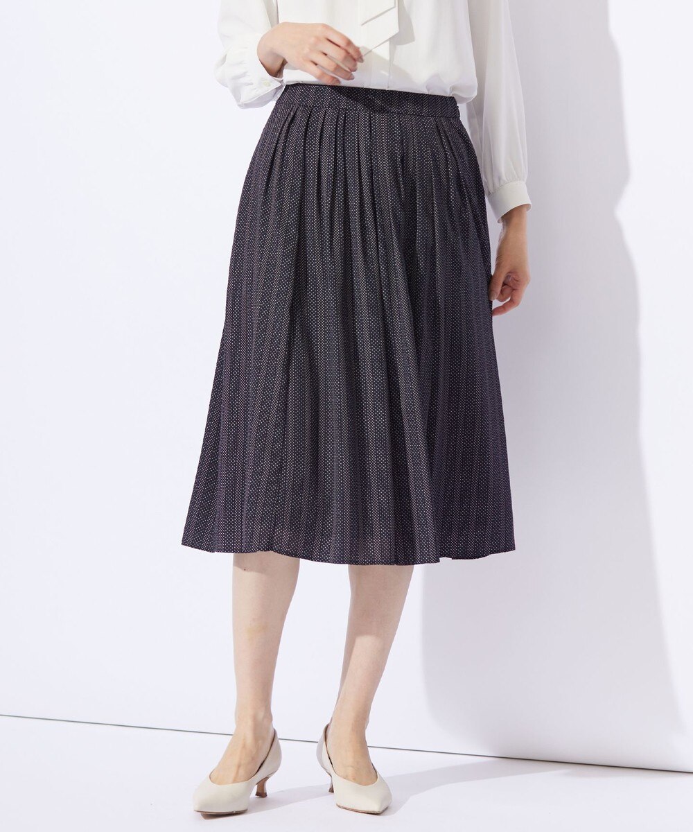 【オンワード】 J.PRESS LADIES>スカート 【洗える】ドットデシンプリント タック スカート ネイビー 9 レディース 【オンワード】 J.PRESS LADIES>スカート 【洗える】ドットデシンプリント タック スカート ネイビー 9 レディース